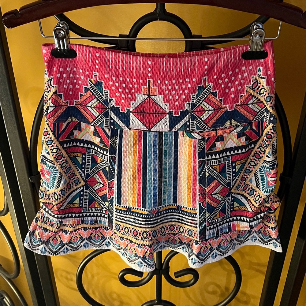 LUCKY IN LOVE Pretty in Ink Around The Block Pleated Skort - Picture 9 of 15